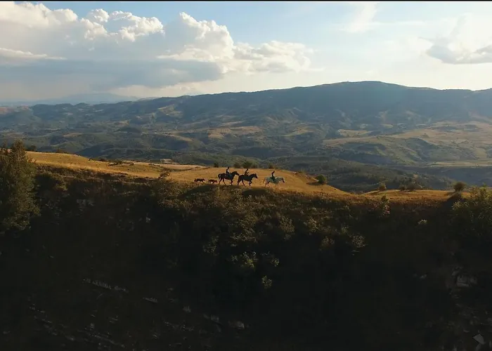 La Dimora Del Contadino Bed & Breakfast Pietrapertosa